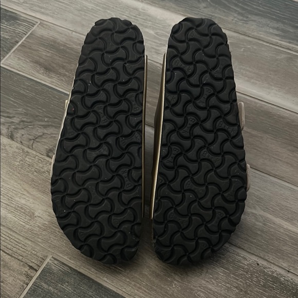 Birkenstock Metallic Gold Buckle Sandals - Picture 5 of 5